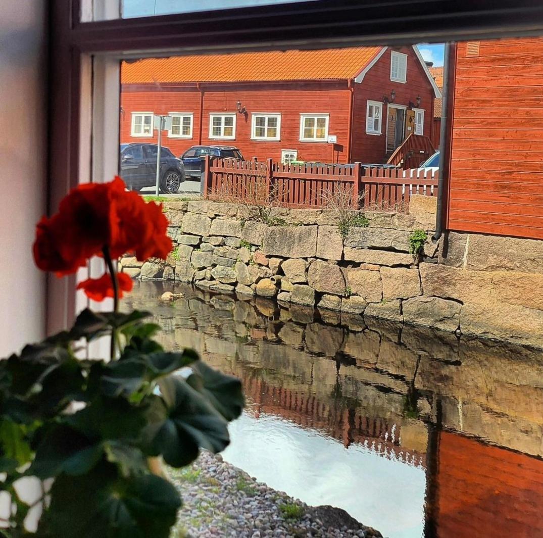 Garvaren Boendet Mitt I Gamla Stan I Eksjoe Eksjö Esterno foto