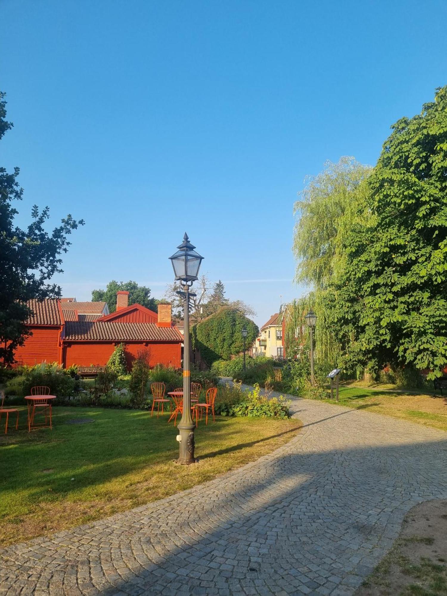 Garvaren Boendet Mitt I Gamla Stan I Eksjoe Eksjö Esterno foto